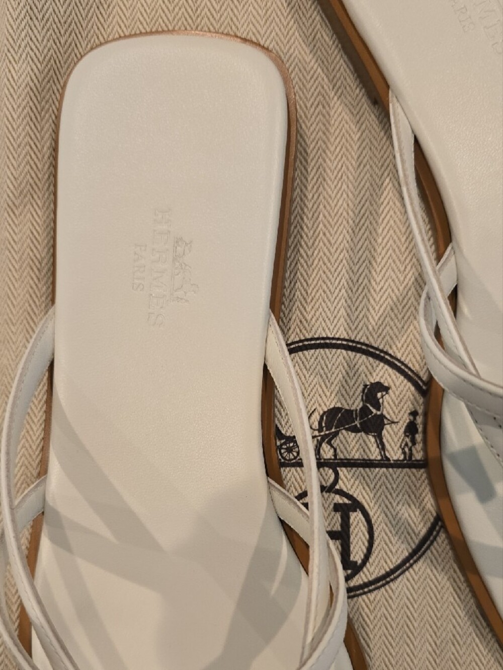 Hermes Miss Sandal White - Picture 2 of 4